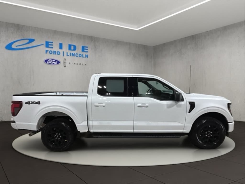 New 2026 Ford F-150 XLT Black Appearance Truck SuperCrew Cab