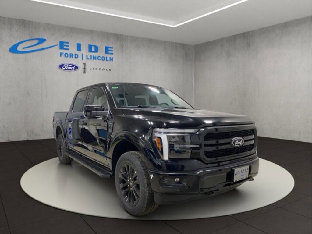 New 2026 Ford F-150 Lariat Black Appearance Truck SuperCrew Cab