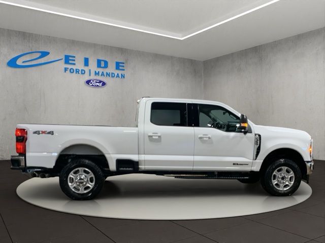 2026 Ford F-350 Super Duty XLT - Photo 8