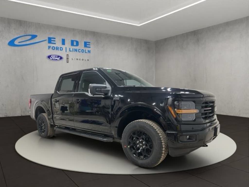 New 2026 Ford F-150 XLT Black Appearance Truck SuperCrew Cab