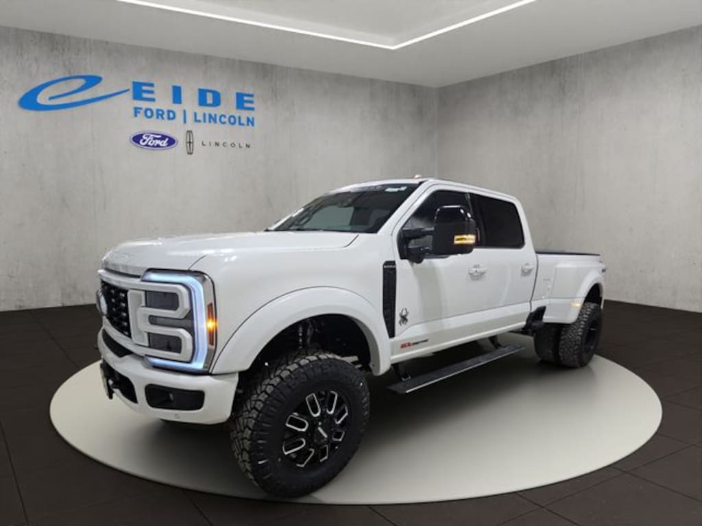 New 2026 Ford F-350 Platinum Black Widow Truck Crew Cab