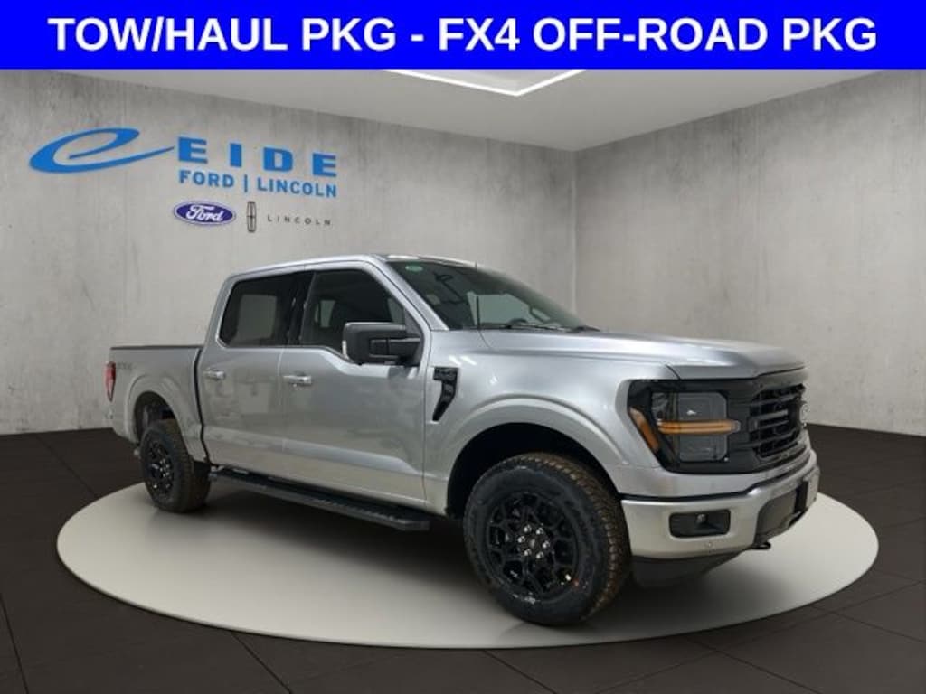 New 2026 Ford F-150 XLT Black Appearance Truck SuperCrew Cab