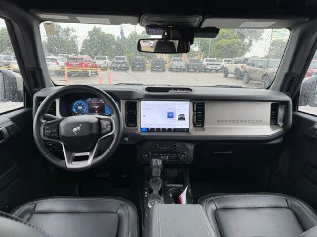 Certified 2025 Ford Bronco Outer Banks SUV