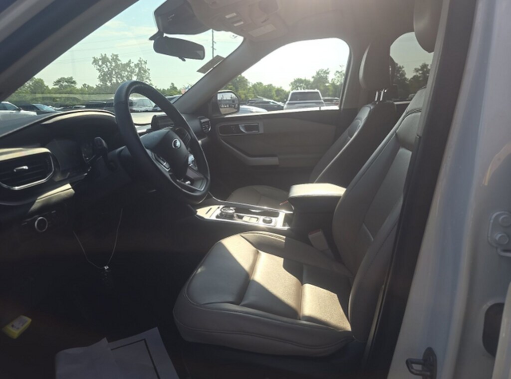 Certified 2024 Ford Explorer XLT SUV