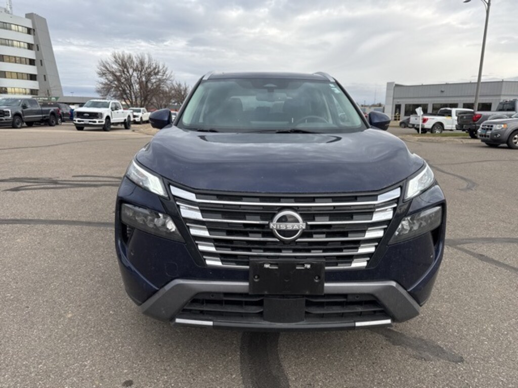 Used 2024 Nissan Rogue SL SUV