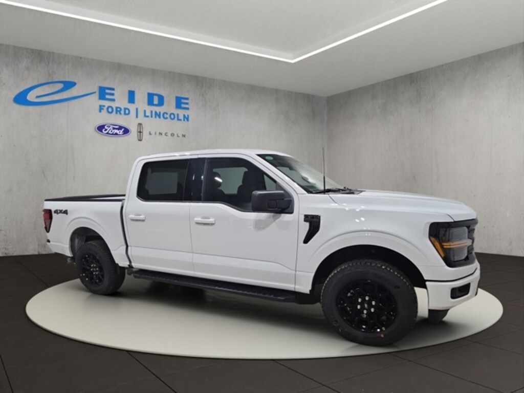 New 2026 Ford F-150 XLT Black Appearance Truck SuperCrew Cab