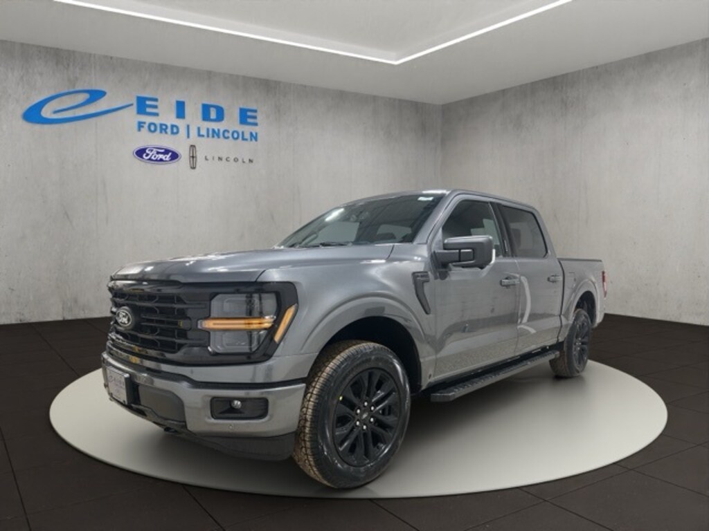 New 2026 Ford F-150 XLT Black Appearance Plus Truck SuperCrew Cab