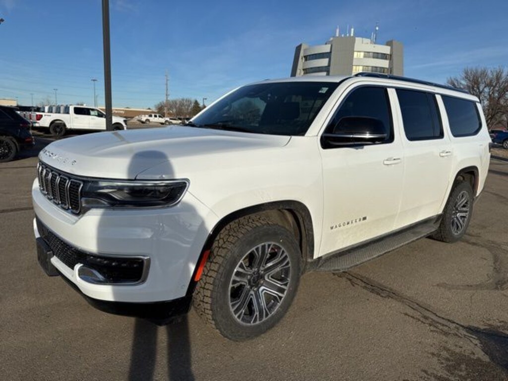 Used 2023 Jeep Wagoneer L Base SUV