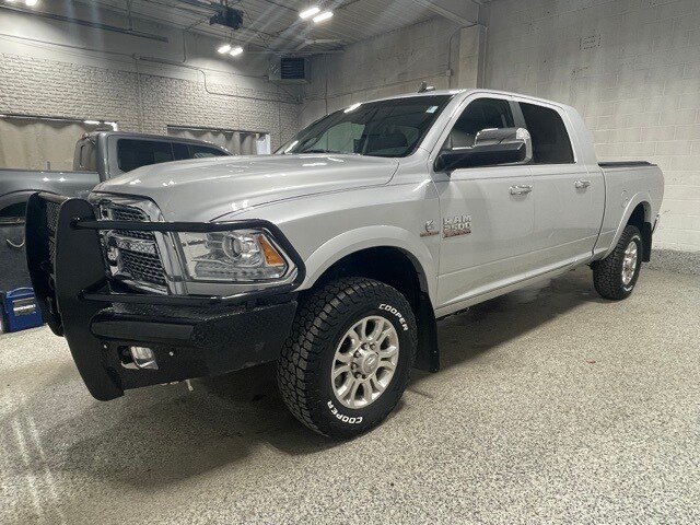 Used 2018 RAM Ram 2500 Pickup Laramie with VIN 3C6UR5NL9JG405656 for sale in Bismarck, ND