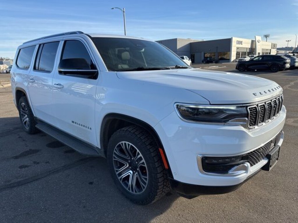 Used 2023 Jeep Wagoneer L Base SUV