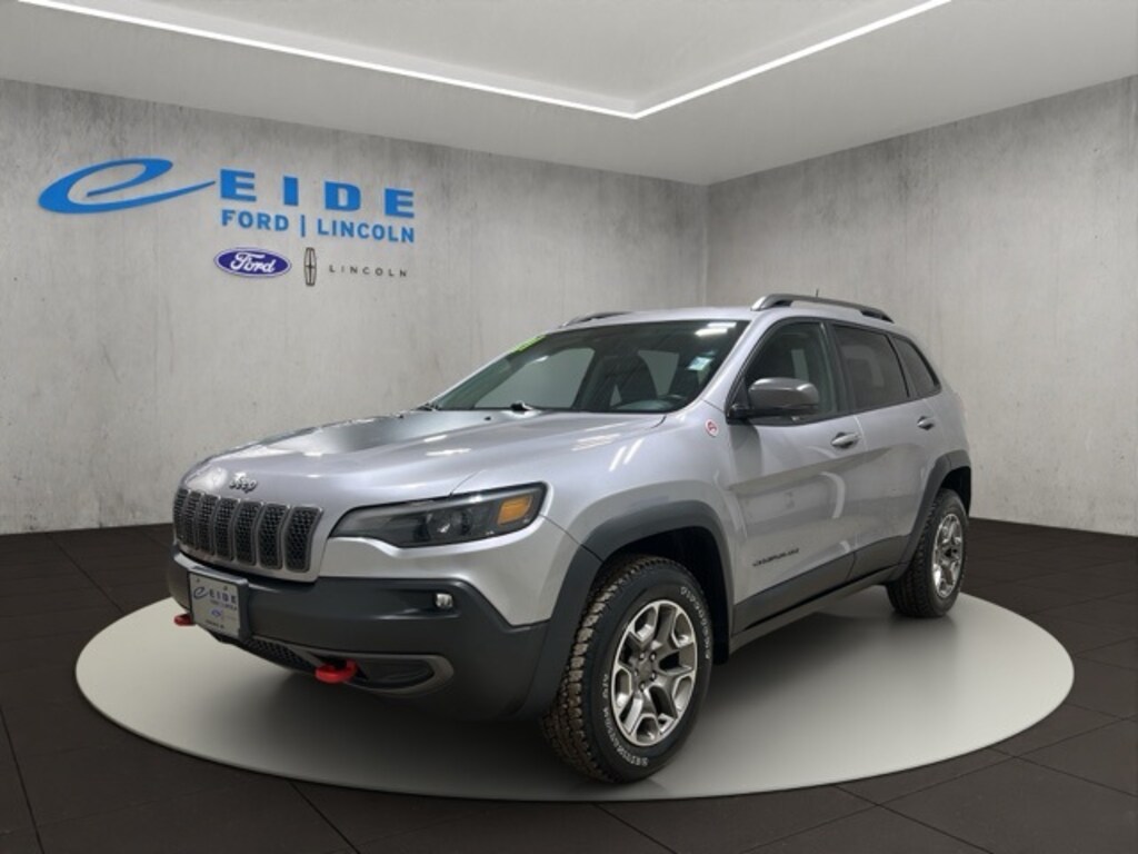 Used 2021 Jeep Cherokee Trailhawk SUV