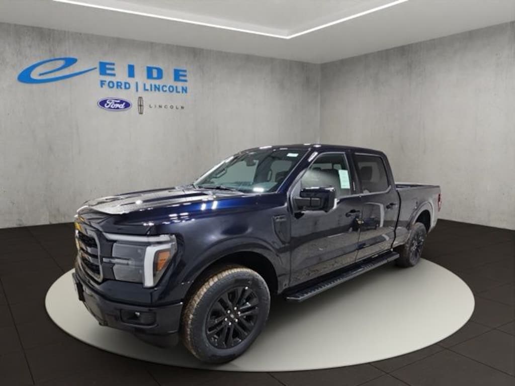 New 2026 Ford F-150 Lariat Black Appearance Truck SuperCrew Cab