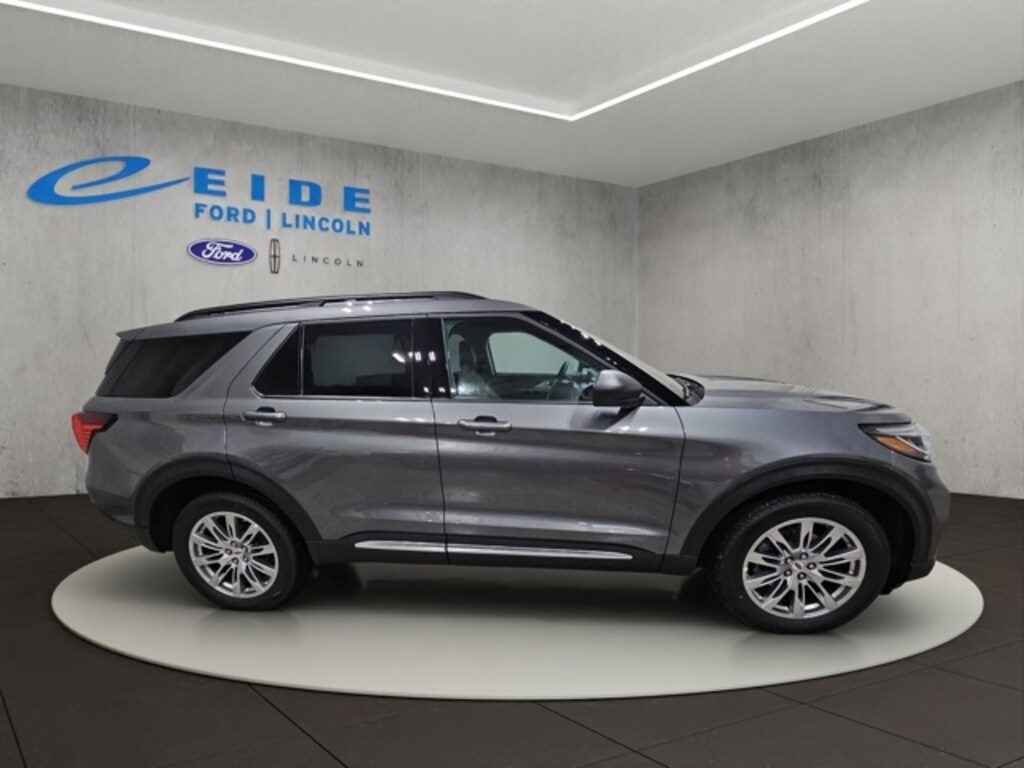 New 2025 Ford Explorer Active SUV