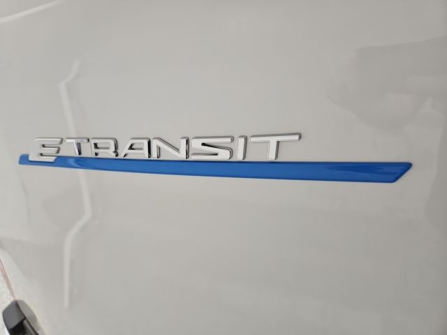 2025 Ford E-Transit Cargo Van Base - Photo 21