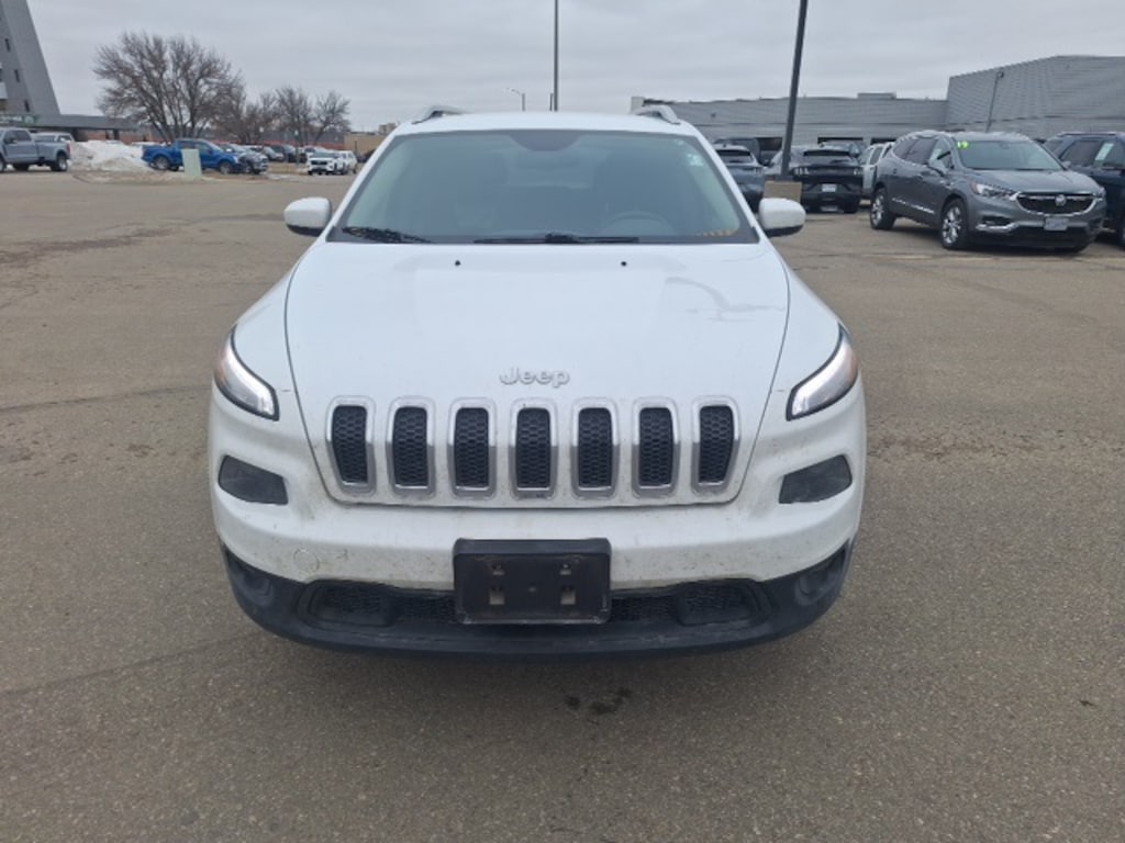 Used 2014 Jeep Cherokee Latitude SUV
