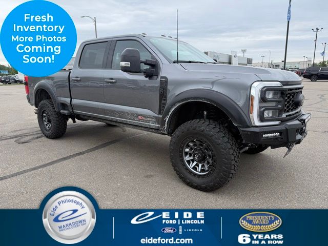 2024 Ford F-250 Lariat 4x4 Crew Cab 6-3/4' Box's photo