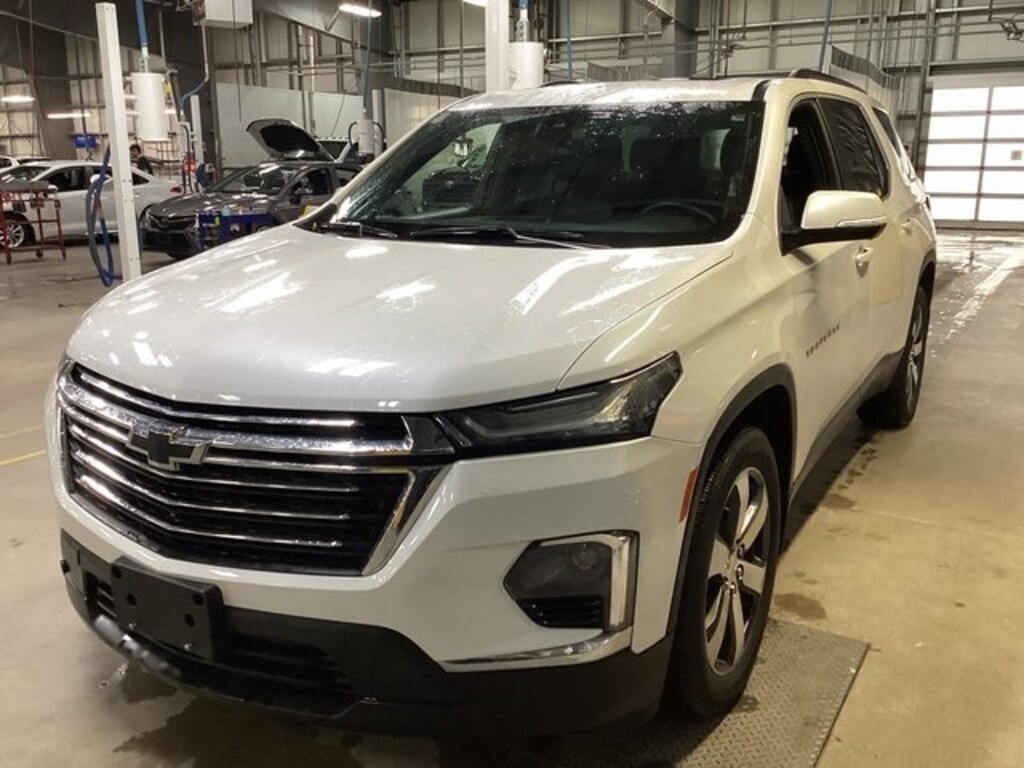 Used 2024 Chevrolet Traverse Limited LT Leather SUV