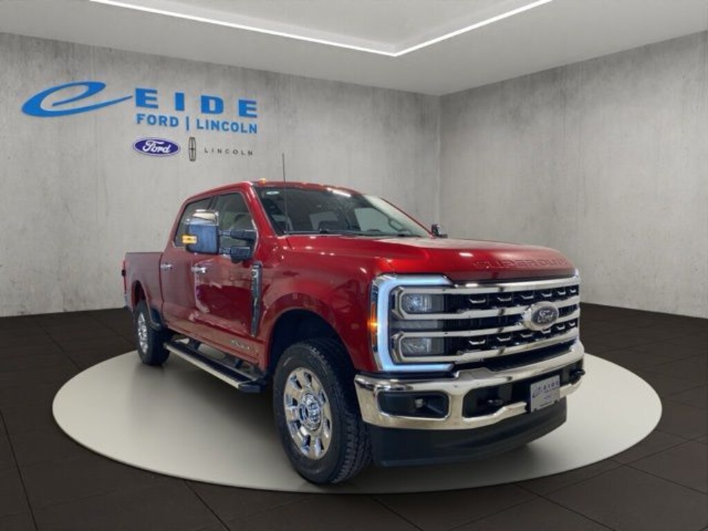 New 2026 Ford F-250 Lariat Truck Crew Cab