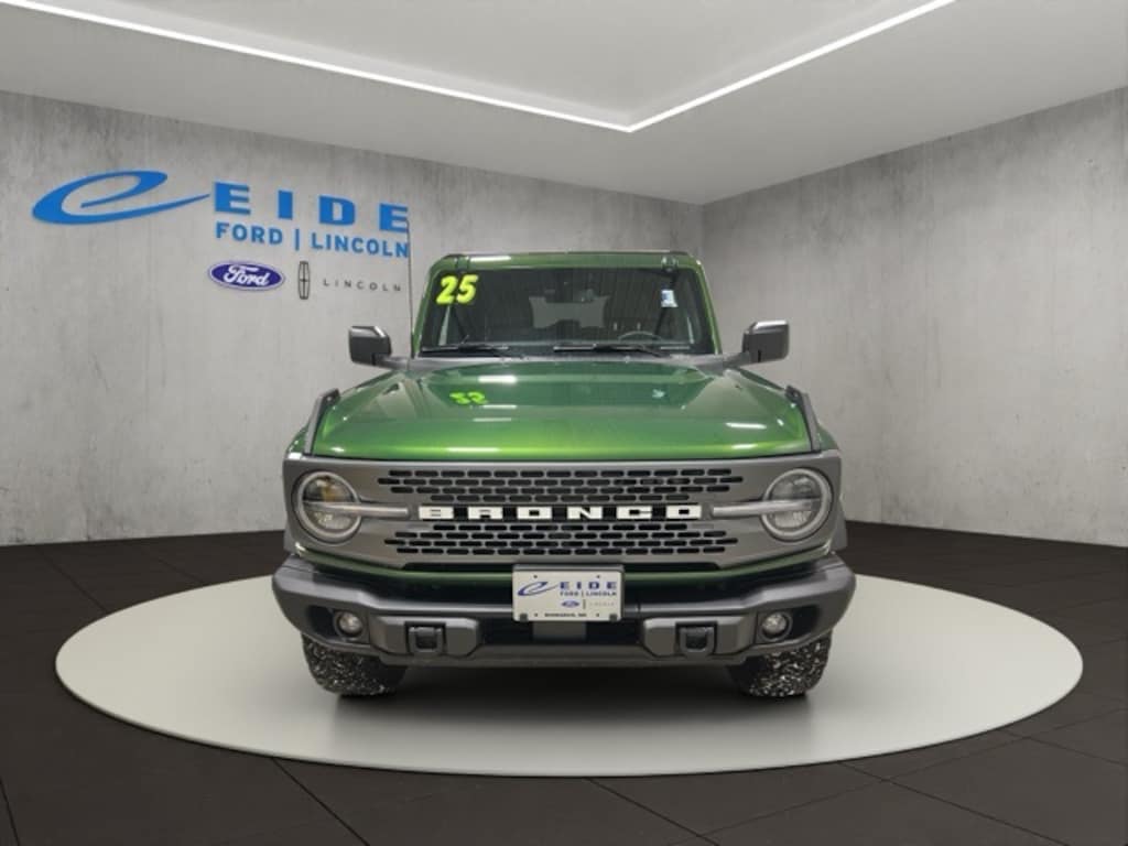 Used 2025 Ford Bronco Badlands SUV