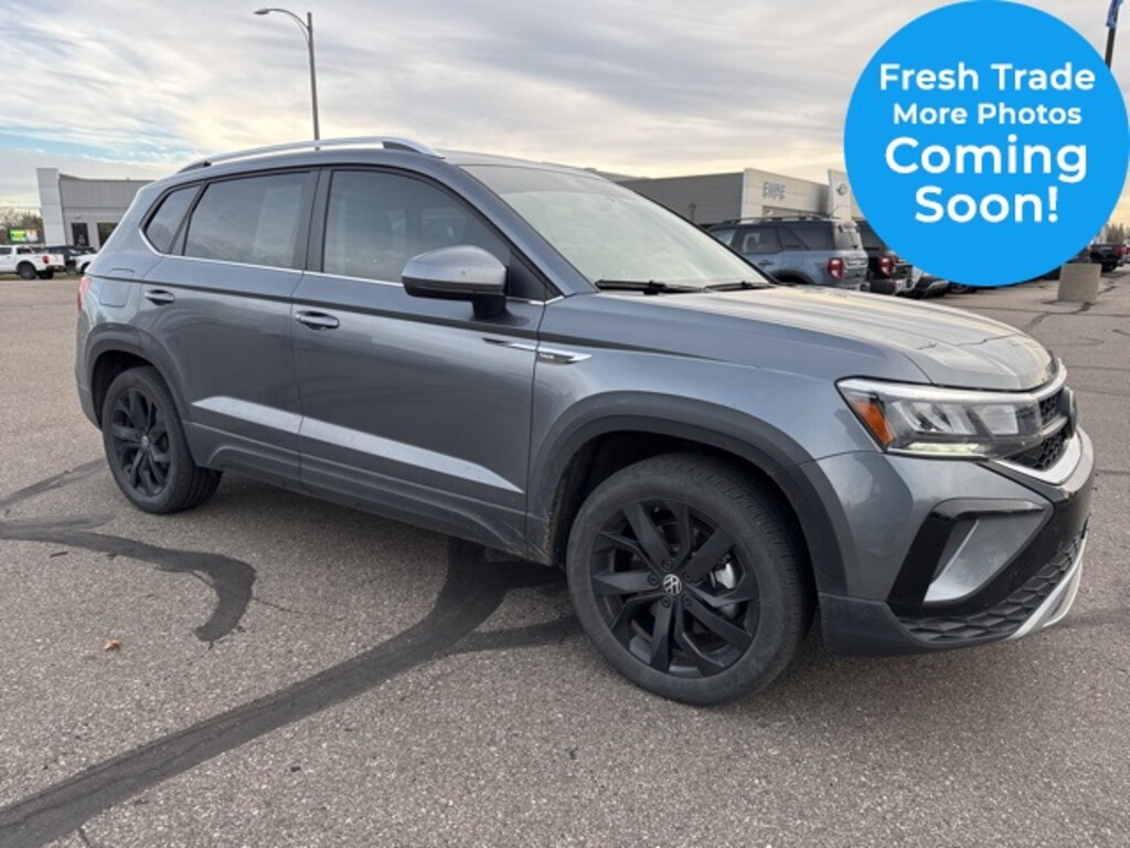 Used 2022 Volkswagen Taos 1.5T SE SUV