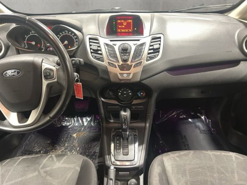 Used 2011 Ford Fiesta SES Hatchback