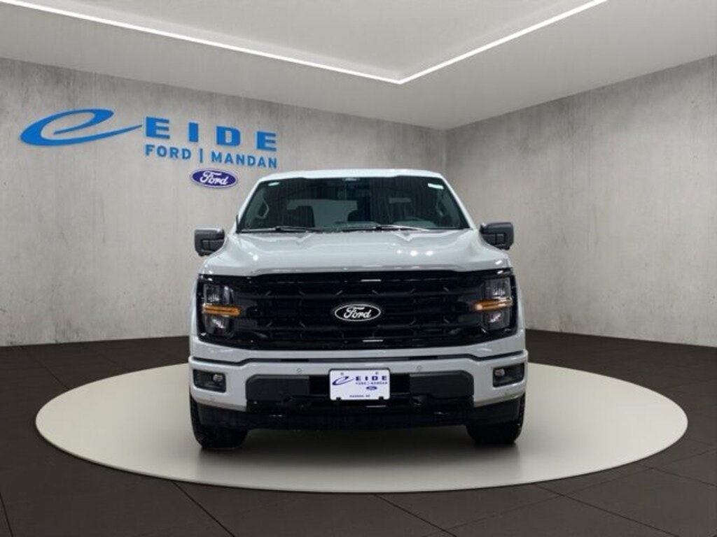 New 2026 Ford F-150 XLT Black Appearance Truck SuperCrew Cab