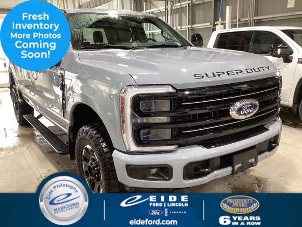 Used 2025 Ford F-250SD Platinum Truck