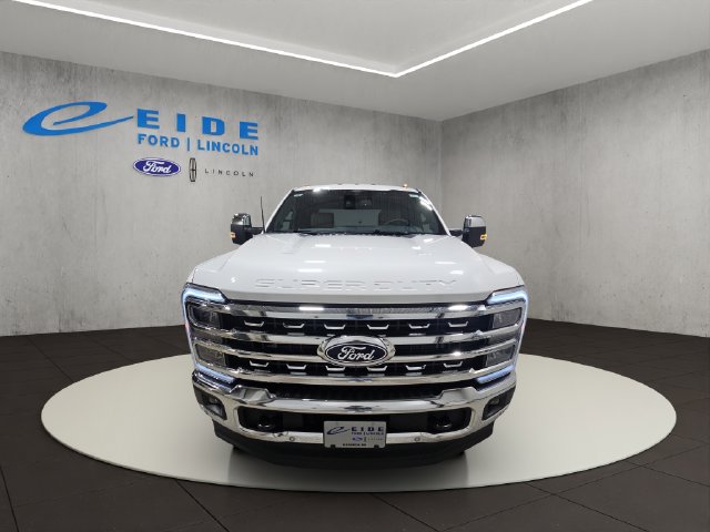 New 2027 Ford F-250 Lariat Truck Crew Cab