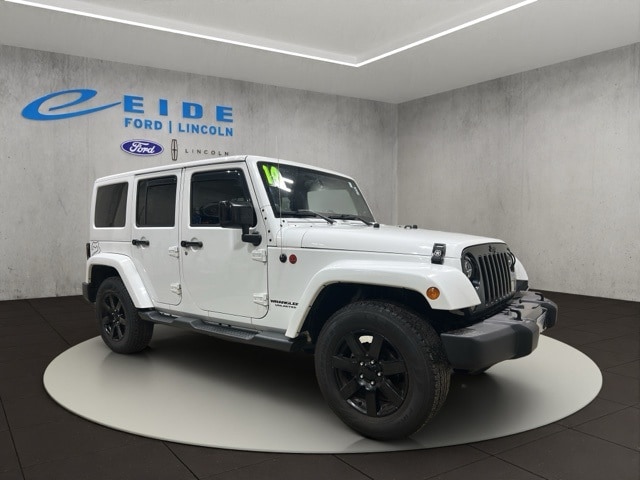 2014 Jeep Wrangler Unlimited Altitude's photo