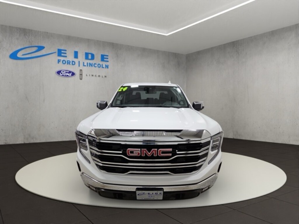 Used 2024 GMC Sierra 1500 SLT Truck