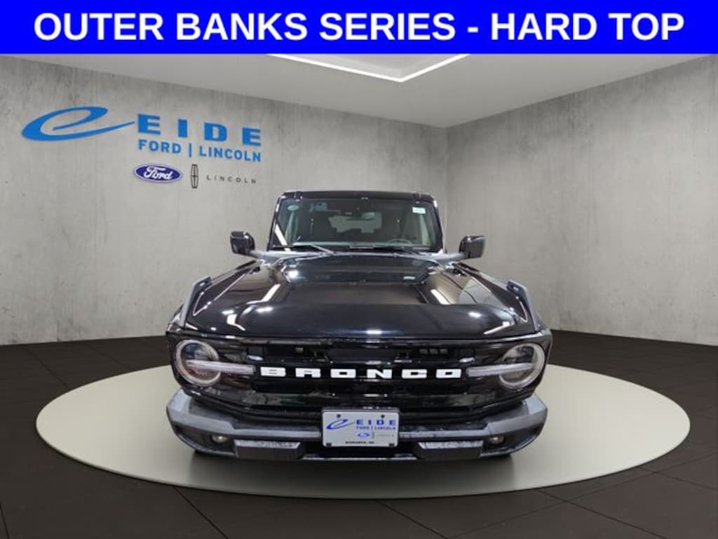 New 2026 Ford Bronco Outer Banks SUV