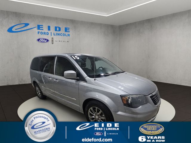 2015 Chrysler Town & Country