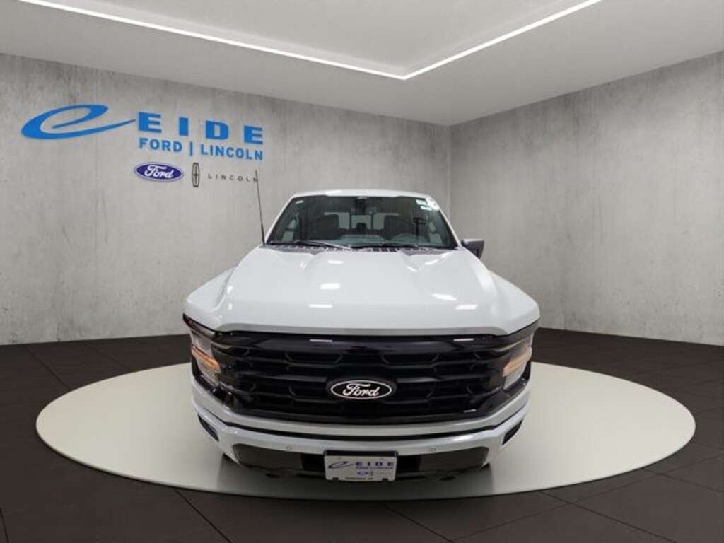 New 2026 Ford F-150 XLT Black Appearance Truck SuperCrew Cab