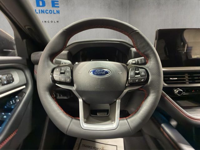 2026 Ford Explorer ST-Line - Photo 10