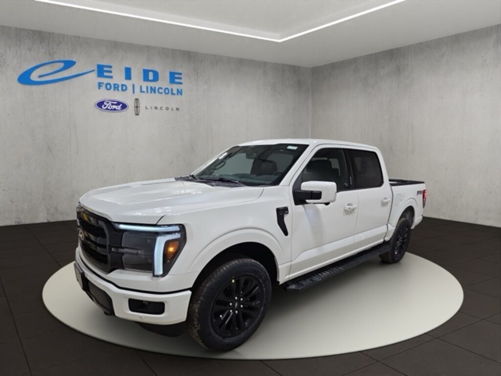 New 2026 Ford F-150 Lariat Black Appearance Truck SuperCrew Cab