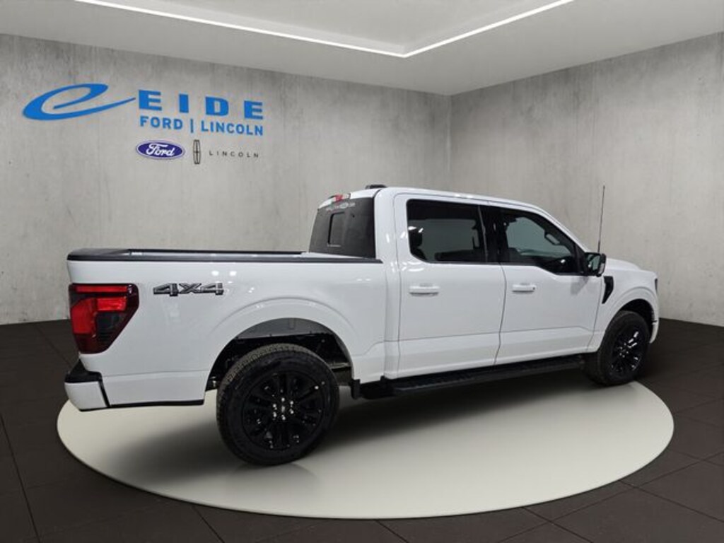 New 2026 Ford F-150 XLT Black Appearance Truck SuperCrew Cab