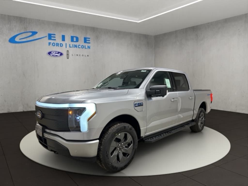 New 2025 Ford F-150 Lightning Flash Truck SuperCrew Cab