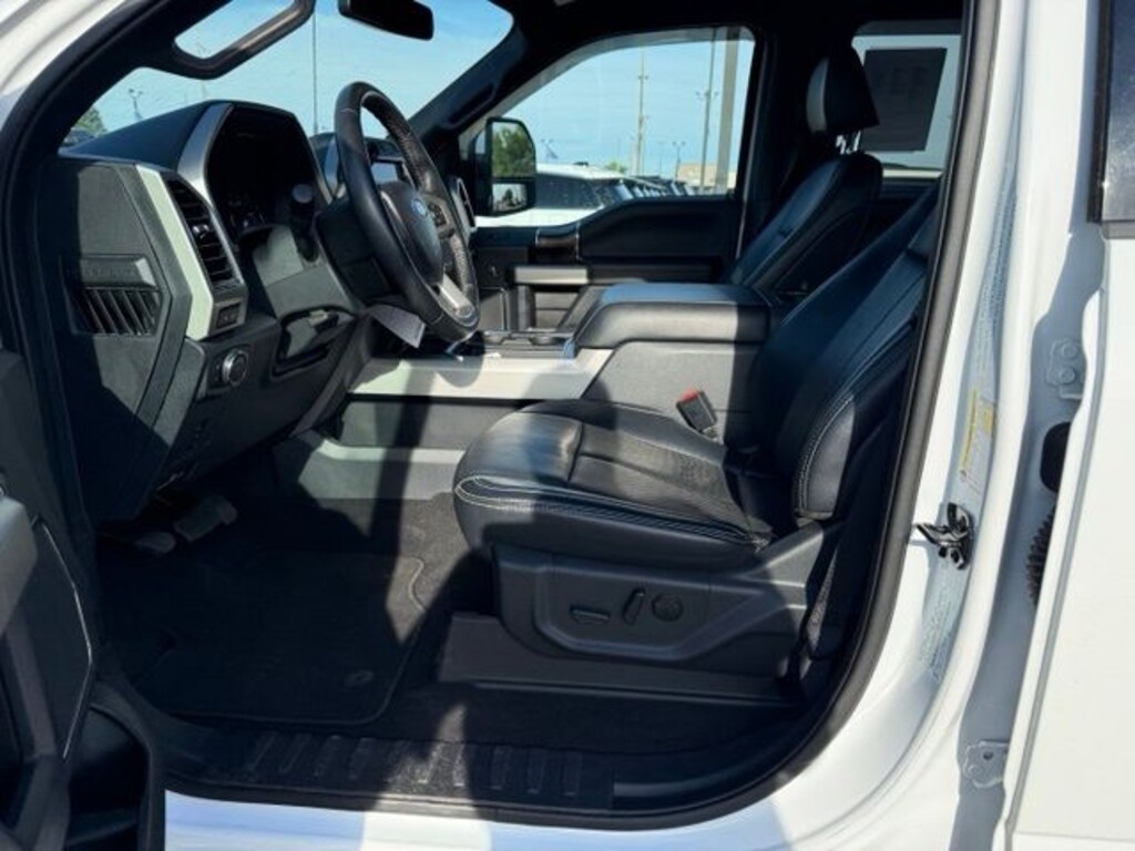 Used 2022 Ford F-350SD Lariat Truck