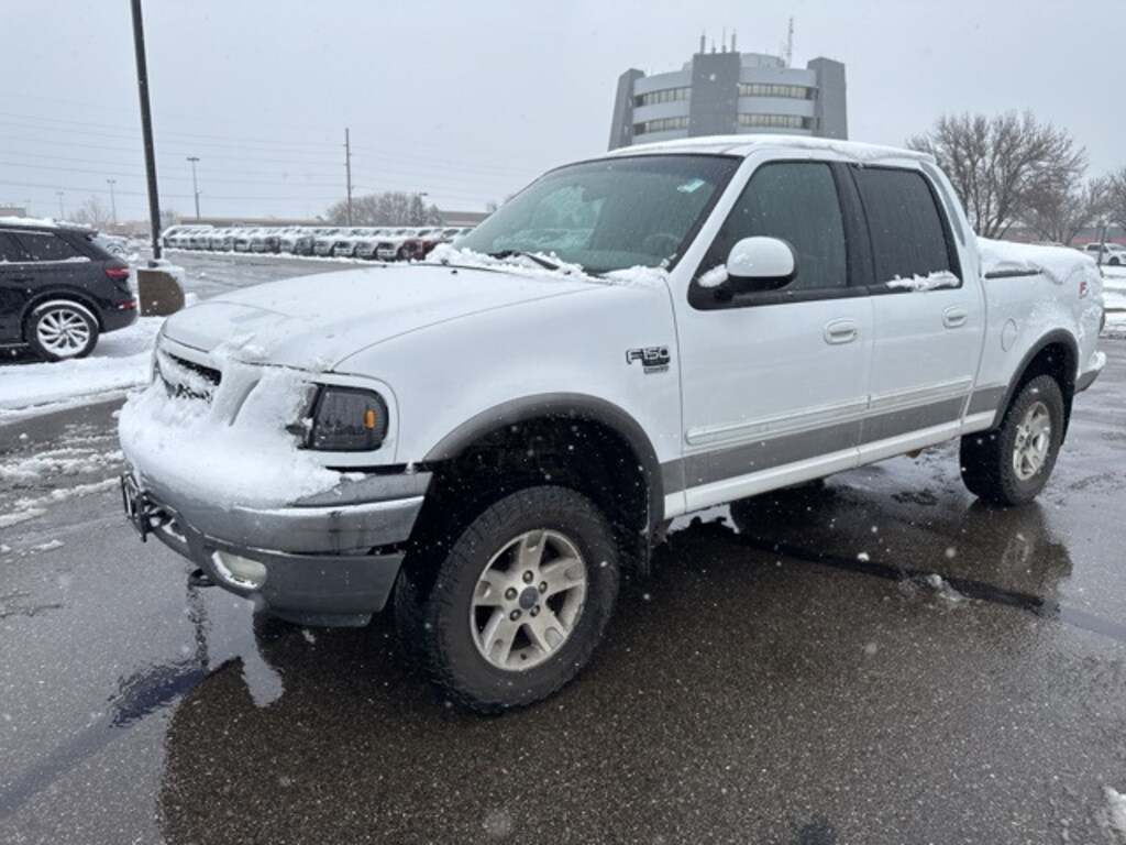 Used 2002 Ford F-150 XLT Truck