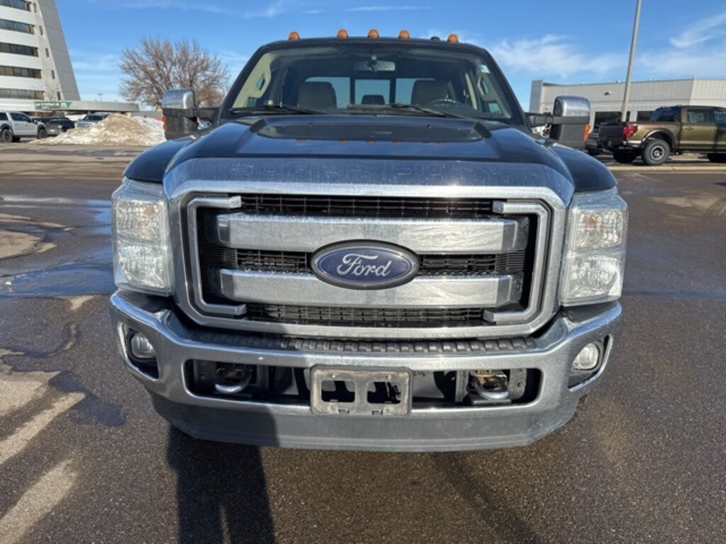 Used 2013 Ford F-250SD Lariat Truck