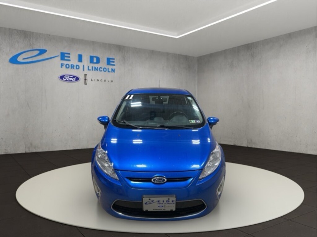 Used 2011 Ford Fiesta SES Hatchback