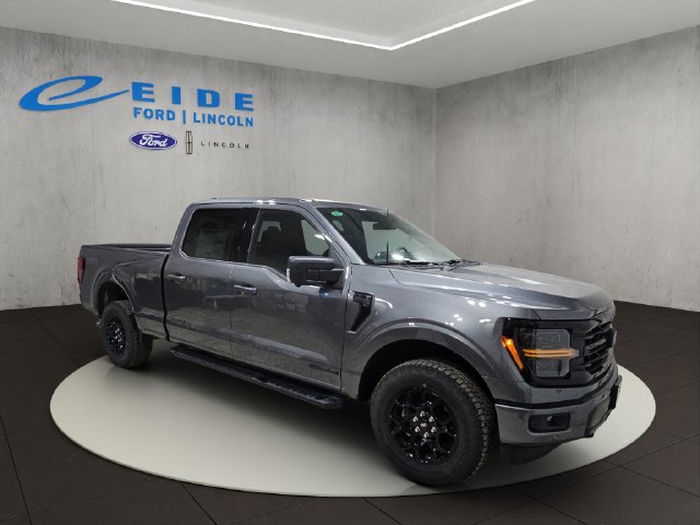 New 2026 Ford F-150 XLT Black Appearance Truck SuperCrew Cab