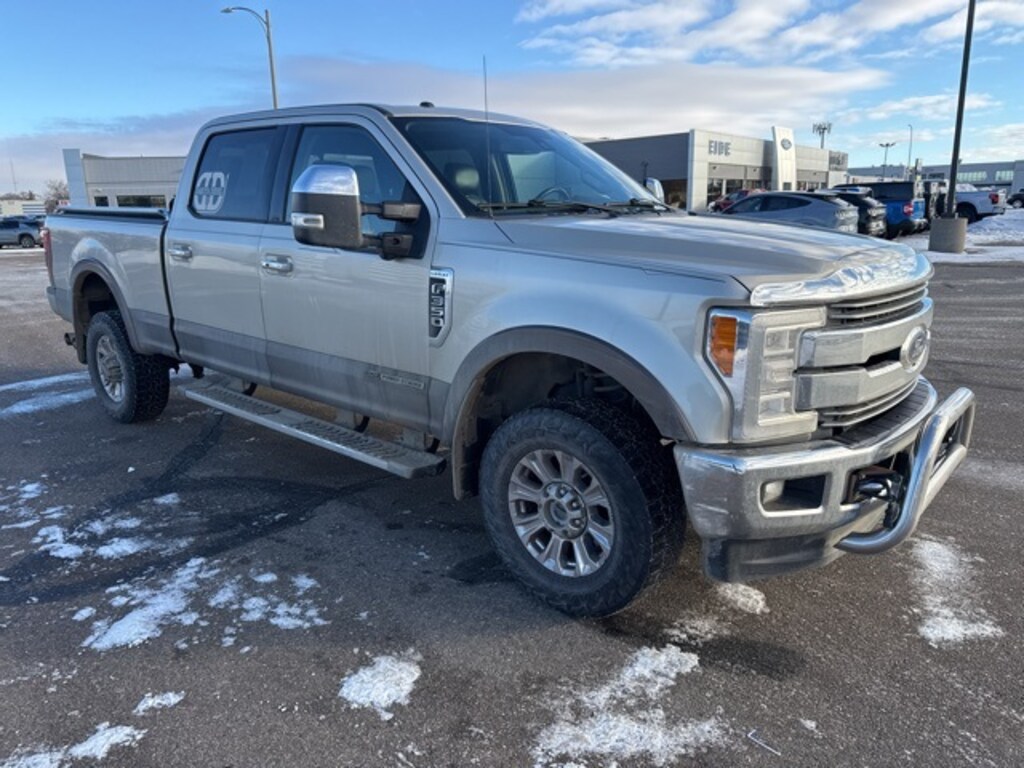 Used 2017 Ford F-350SD Lariat Truck