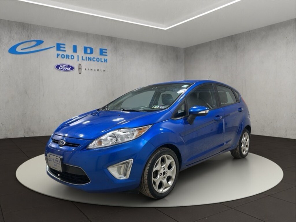 Used 2011 Ford Fiesta SES Hatchback