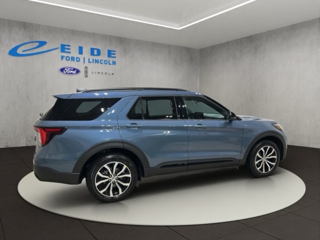 New 2026 Ford Explorer ST-Line SUV