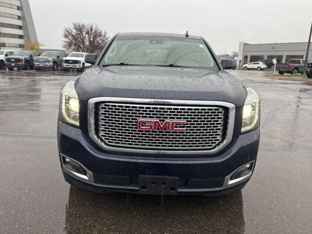Used 2017 GMC Yukon XL Denali SUV