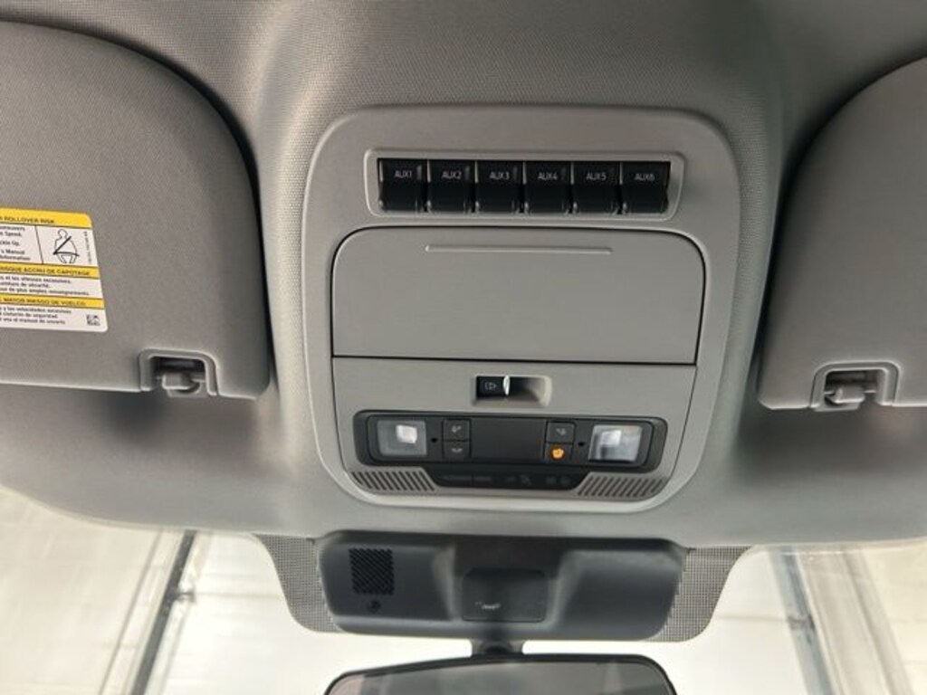 New 2026 Ford F-250 XLT Truck Crew Cab