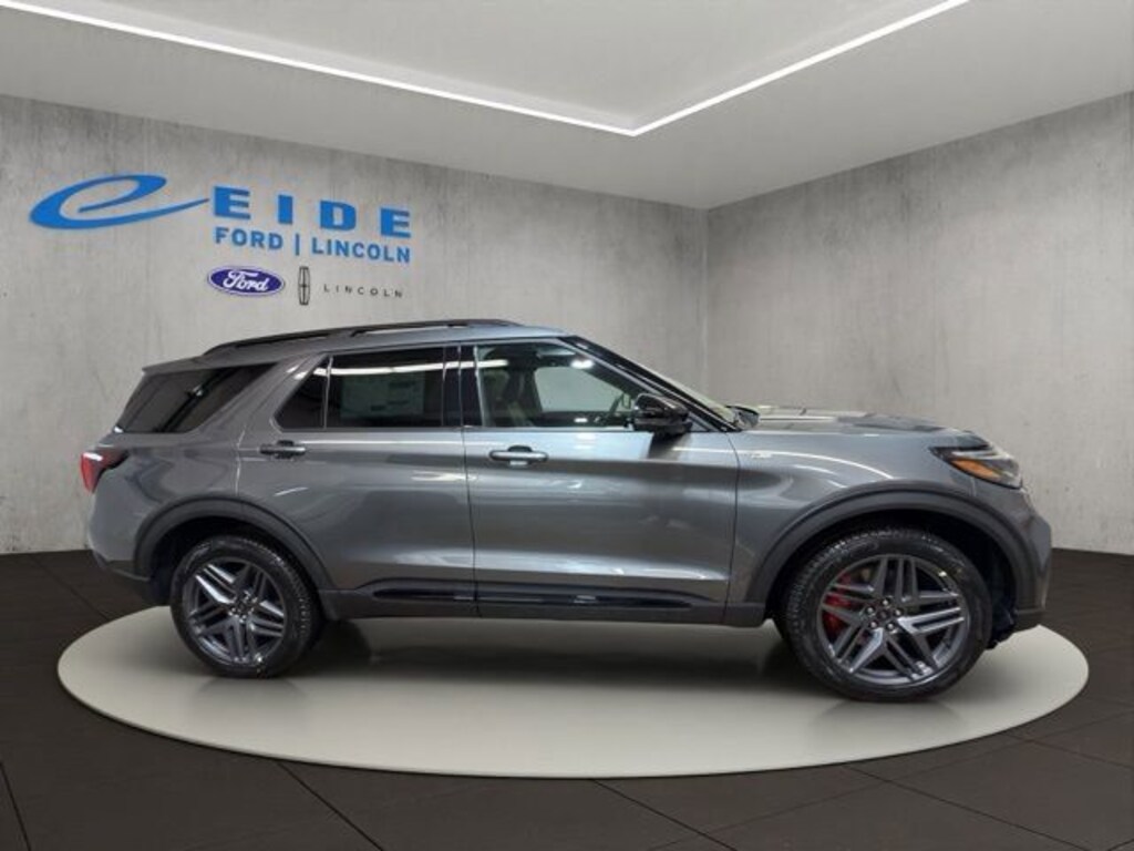 New 2026 Ford Explorer ST-Line SUV