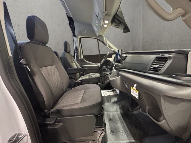 2025 Ford E-Transit Cargo Van Base - Photo 21