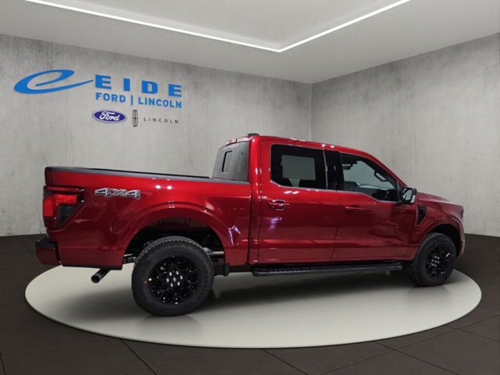 New 2026 Ford F-150 XLT Black Appearance Truck SuperCrew Cab